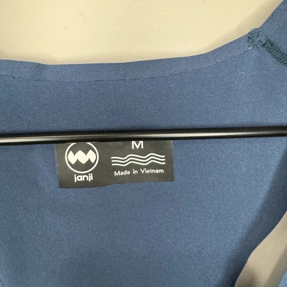 Janji Deep Blue Sleeveless Tank - Picture 5 of 9